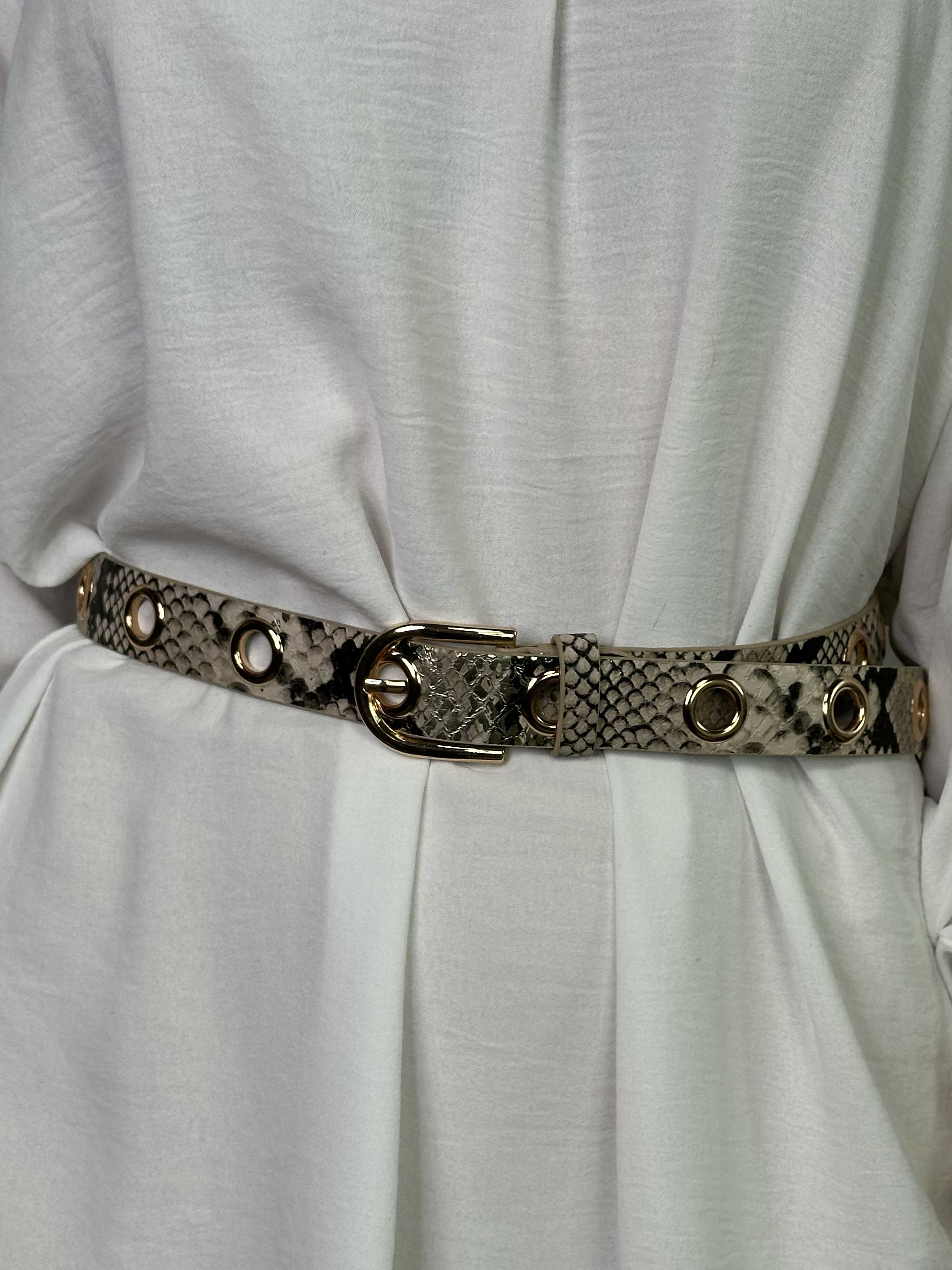 Kourtney - Djurmönstrat bälte med metallringar